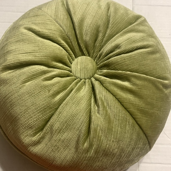 Soft Green Pumpkin Round Pillow 13 in - Picture 5 of 6